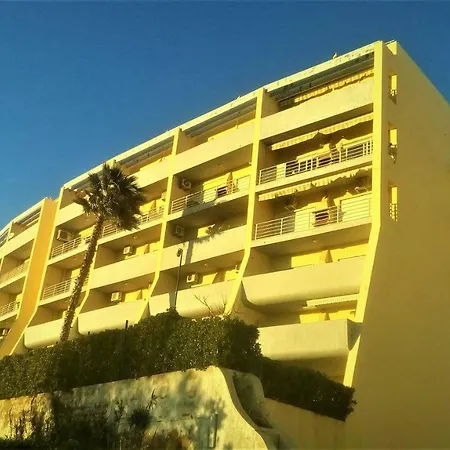 Apartamento Cardeira