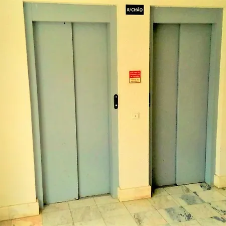 Cardeira * לאגוּ‏ש